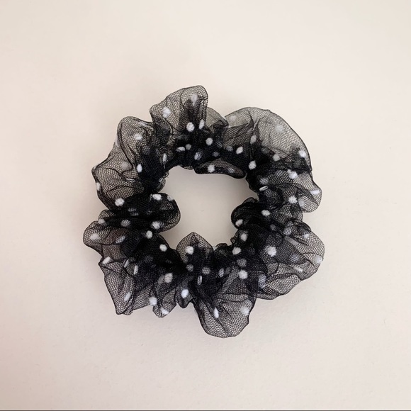 NWOT Sheer polka dot scrunchie - Picture 5 of 10